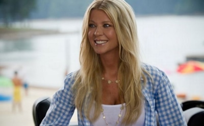 42-летнюю Тару Рид раскритиковали за неидеальные формы в «голом» платье