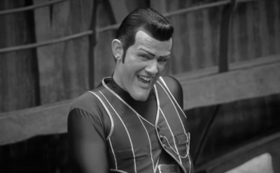 Умер звезда детского сериала «Лентяево» Стефан Карл Стефанссон