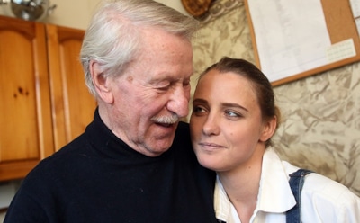 87-летний Иван Краско объявил о разводе с 27-летней женой