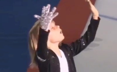 5-летний сын Плющенко повторил на льду танец Майкла Джексона