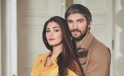 Жена Овечкина поразила фигурой через 2 недели после родов