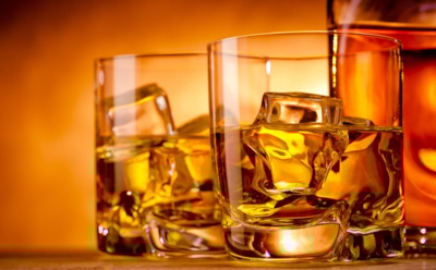 Ученые: в среднем возрасте жизненно необходимы безалкогольные выходные