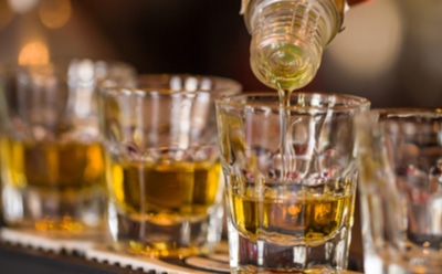 Названо новое опасное свойство спиртного