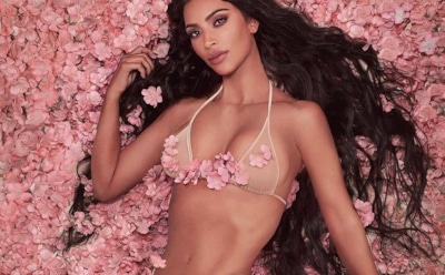 Ким Кардашьян обнажилась вслед за Пэрис Хилтон и столкнулась с критикой