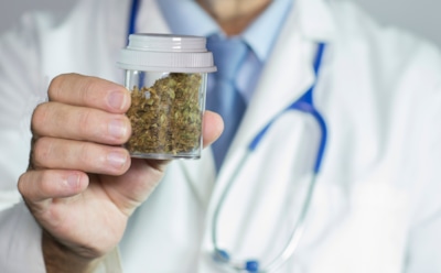 Грузия хочет заработать миллионы на продаже марихуаны