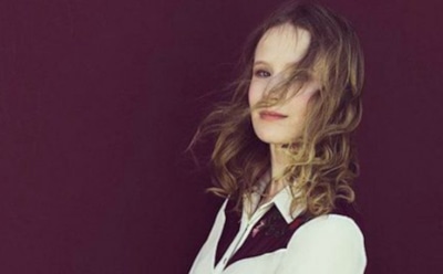 Монеточка объяснила, по какой причине отменила концерт в Москве