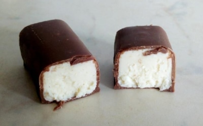 Глазированные сырки признали опасными для здоровья