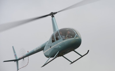 При жесткой посадке в горах Якутии пострадал пилот вертолета