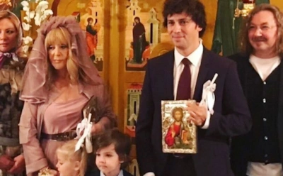 7 знаменитых пар, которые прошли обряд венчания