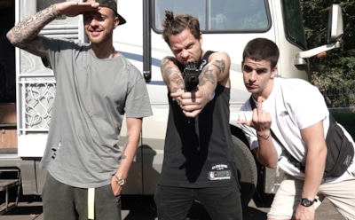 Олег ЛСП, Feduk и Крид рассказали о холостяцкой жизни в новом клипе