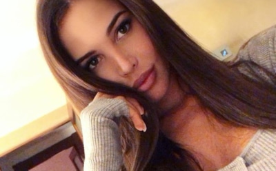 «Плитка поплыла»: Решетову высмеяли за ретуширование талии на снимке