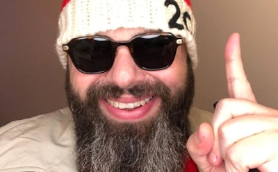 Максим Фадеев изобрел аппарат, чтобы вернуться на сцену после контузии