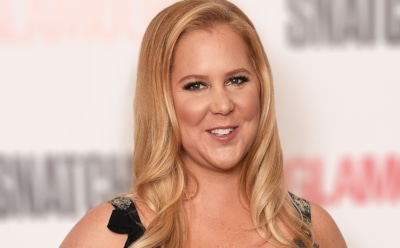 37-летняя Эми Шумер оригинально объявила о беременности