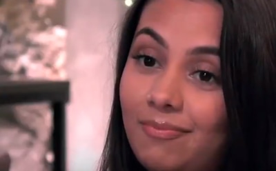 Участник британского реалити-шоу возмутил зрителей, назвав собеседницу толстой