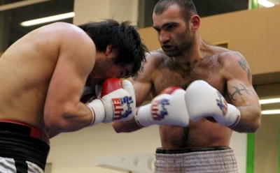 Грузинский боксер Леван Шония избил своего тренера после поражения на ринге