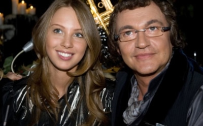 Полину Диброву заподозрили в четвертой беременности