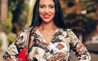 Экс-участница «Дома-2» Берникова подает в суд на косметолога