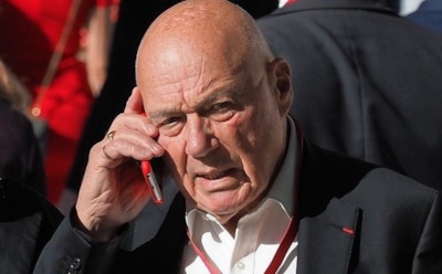 Познера возмутил призывающий к войне лозунг «Можем повторить!»