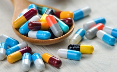 Ученые: антибиотики вызывают ожирение у детей