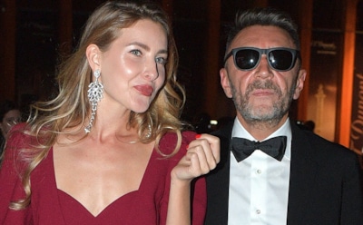 Друг Шнурова рассказал о его отношениях с Абрамовой