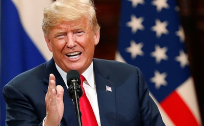 В США появились футболки с портретами потенциальных жертв домогательств Трампа