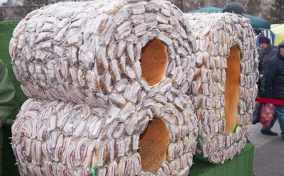 В Красноярске приготовили бутерброд с салом весом 30 кг