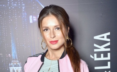 Нюша впервые показала дочь