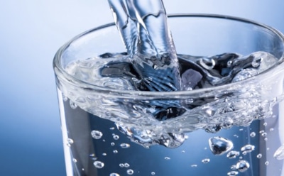 Медики: излишнее употребление воды опасно для здоровья
