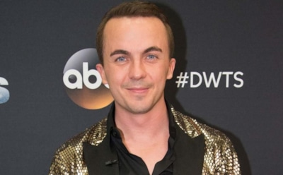 Актер Фрэнки Муниз рассказал о кошке, уничтожившей его состояние