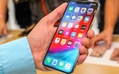 В России СПИД-центр купил самый дорогой iPhone на деньги Фонда Элтона Джона