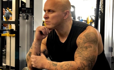 В Москве обокрали звезду сериала «Универ» Владислава Манина