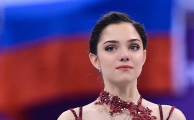 Фигуристка Казакова встала на защиту Медведевой после ее провала на Гран-при