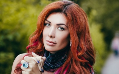 У звезды «Битвы экстрасенсов» Николь Кузнецовой появился голос