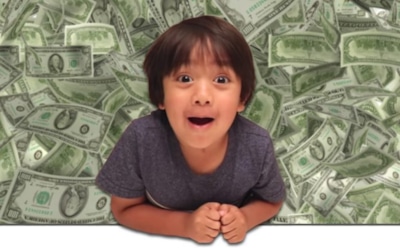 Forbes назвал самым богатым видеоблогером 7-летнего мальчика