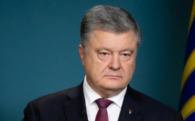 В Интернете обсуждают странное выступление Порошенко