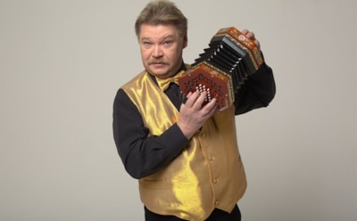 Комик из «Аншлага» Николай Бандурин снял на видео пожар в своем доме