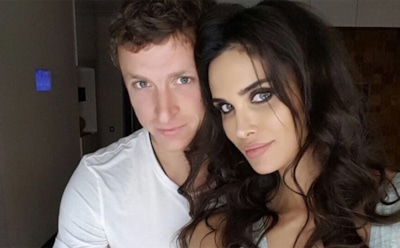 Жена Мамаева передумала разводиться с футболистом