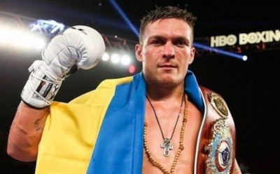 Александр Усик заявил о готовности защищать Киево-Печерскую лавру