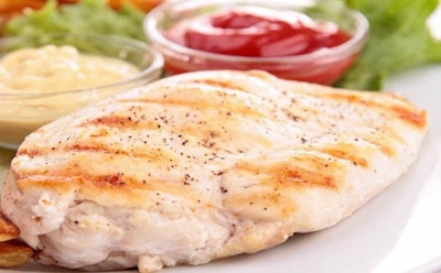 Исследование: куриную грудку можно есть по ночам без вреда фигуре