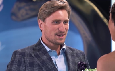 Финалист «Замуж за Бузову» Лебедев закрутил роман с участницей «Холостяка»