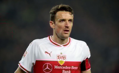 Отец футболиста Кристиана Гентнера умер на стадионе после матча сына