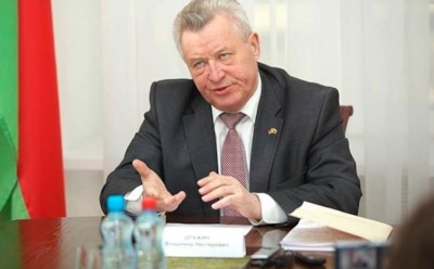 «Бабла мало, нет мерседесов»: СМИ показали конспект белорусского чиновника