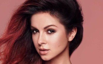 Нюша выходит из декретного отпуска