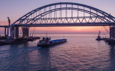 Россияне назвали открытие Крымского моста важнейшим событием 2018 года