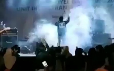 В Индонезии цунами смыло музыкантов и зрителей концерта Seventeen