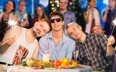 Пародия Урганта на "Голубой огонек" возглавила "тренды" YouTube