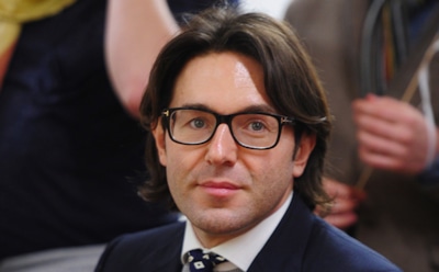 Андрей Малахов напугал поклонников фото в кислородной маске