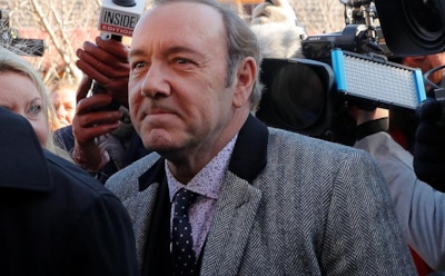 Брат Кевина Спейси сравнил актера с отцом-растлителем