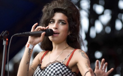 7 звезд, которых подозревают в раздвоении личности