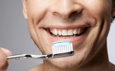 Ученые назвали плохую гигиену ротовой полости причиной импотенции